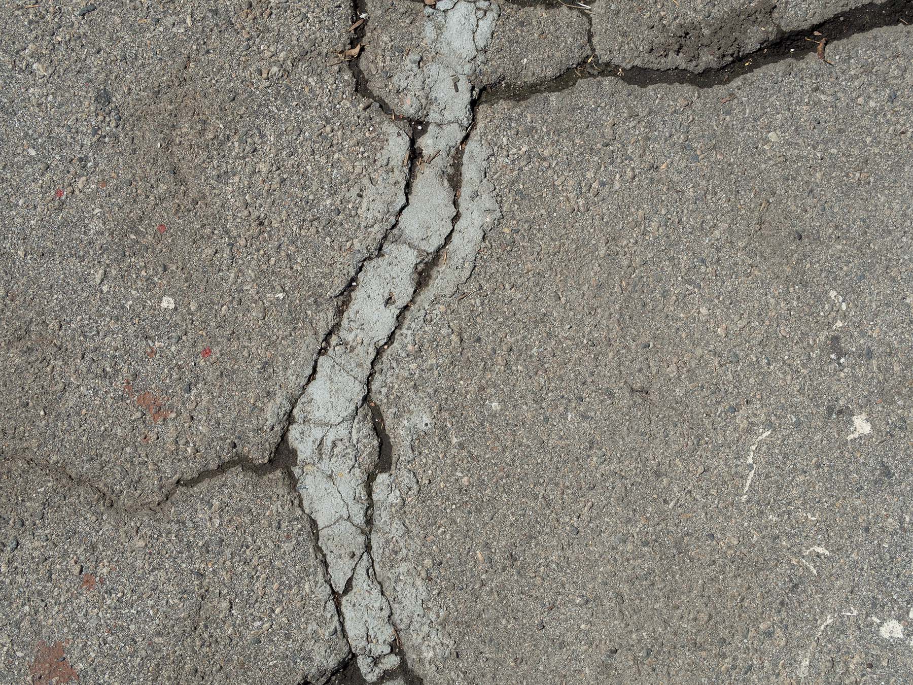 614 Concrete - Self-Healing Concrete: A Breakthrough in Infrastructure Maintenance